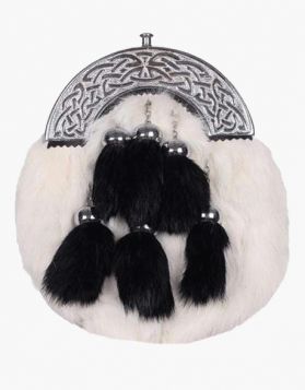 Rabbit Fur Kilt Sporran with 6 Tassels- Front Image